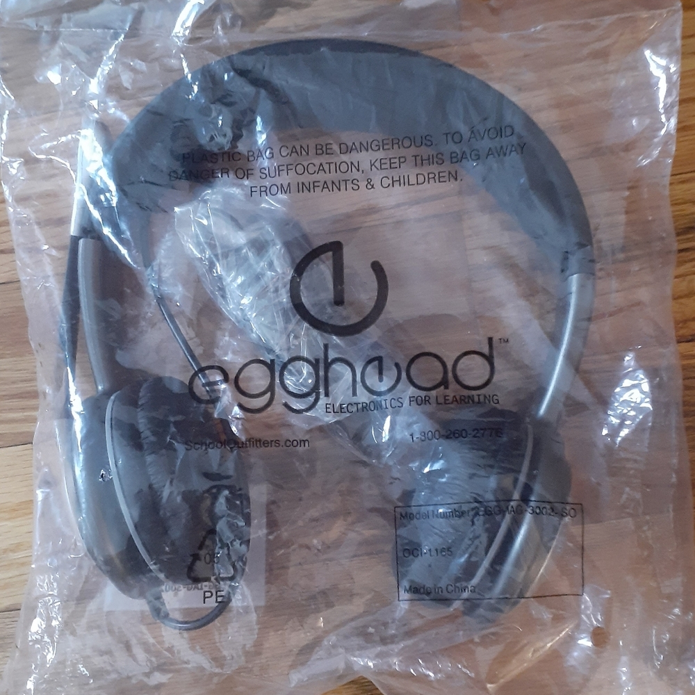Headset - Picture 2 of 2